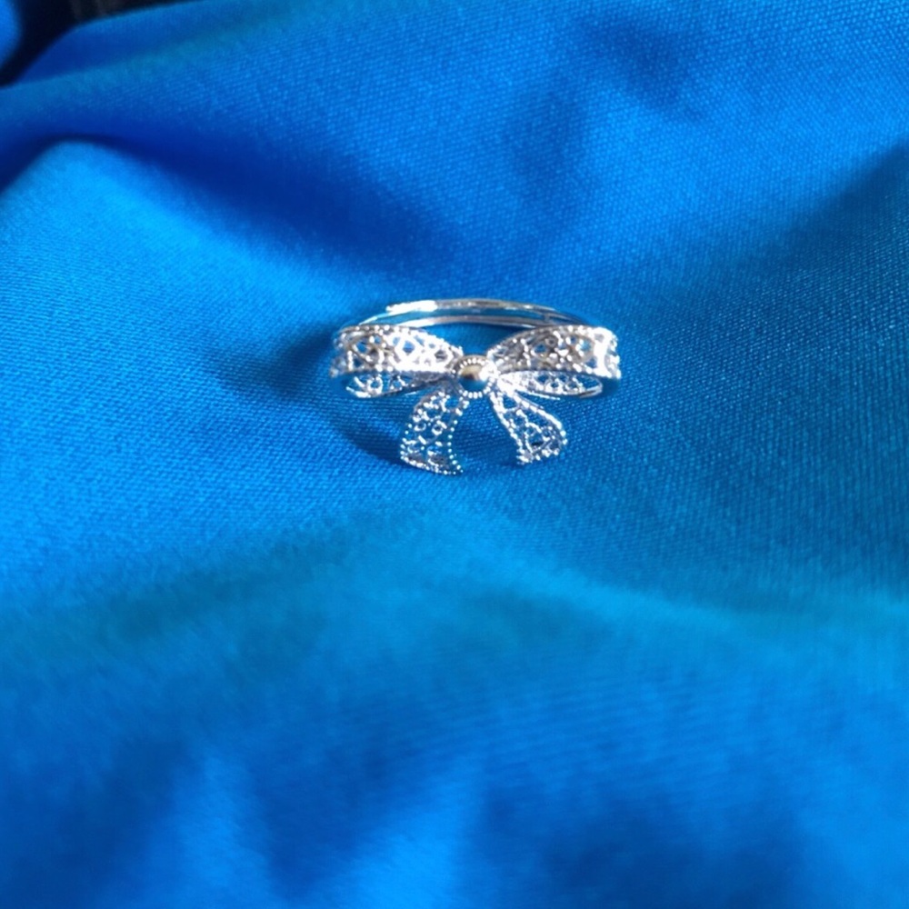 Delicate Sterling Silver Bow Ring